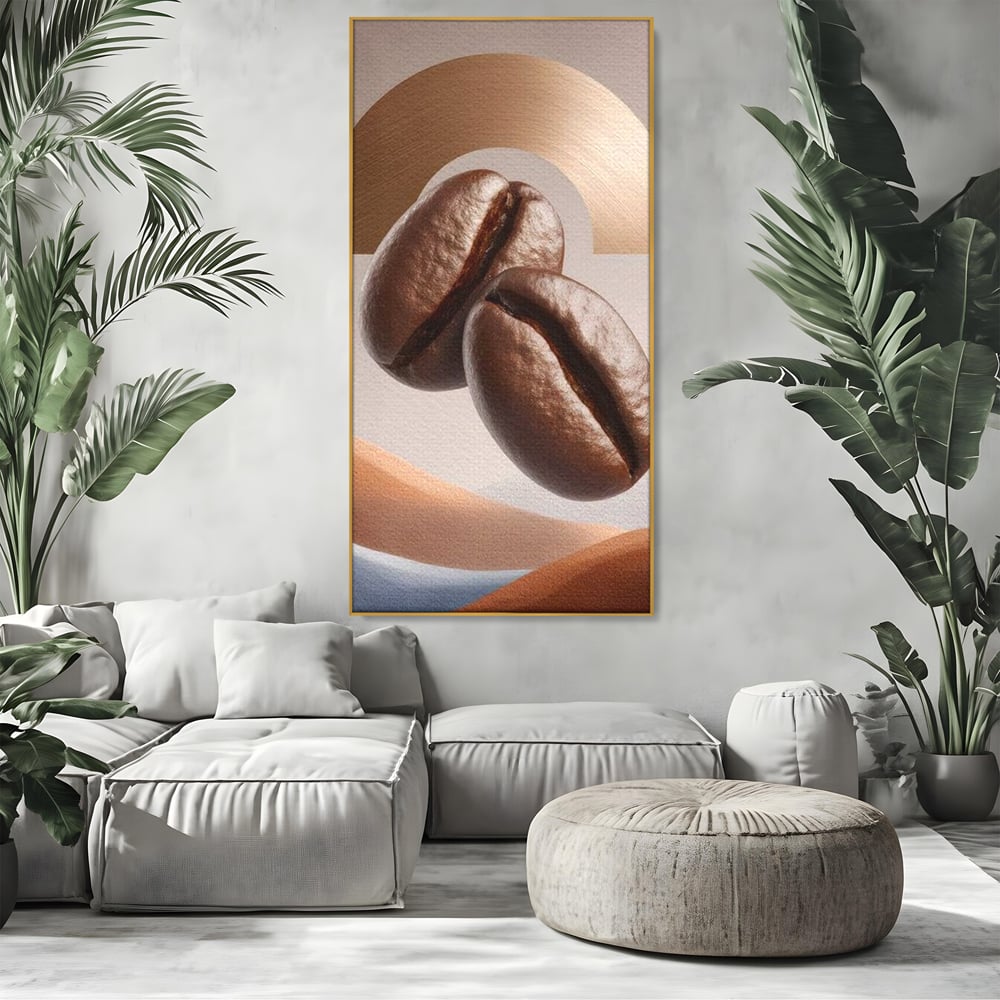 Tablou canvas cu tablou canvas cu boabe de cafea, in rama de aluminiu auriu, pe perete intr-un living